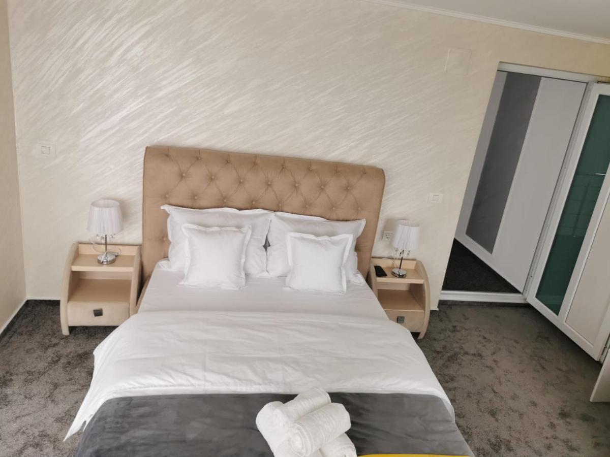 Casa Sonia Hotel Targu Jiu Ngoại thất bức ảnh