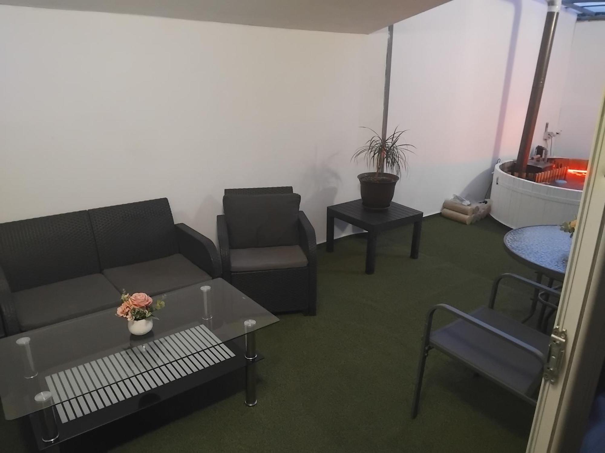 Casa Sonia Hotel Targu Jiu Ngoại thất bức ảnh